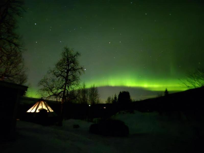 Hessdalen Ufocamp Apartment Vårhus Cameră foto